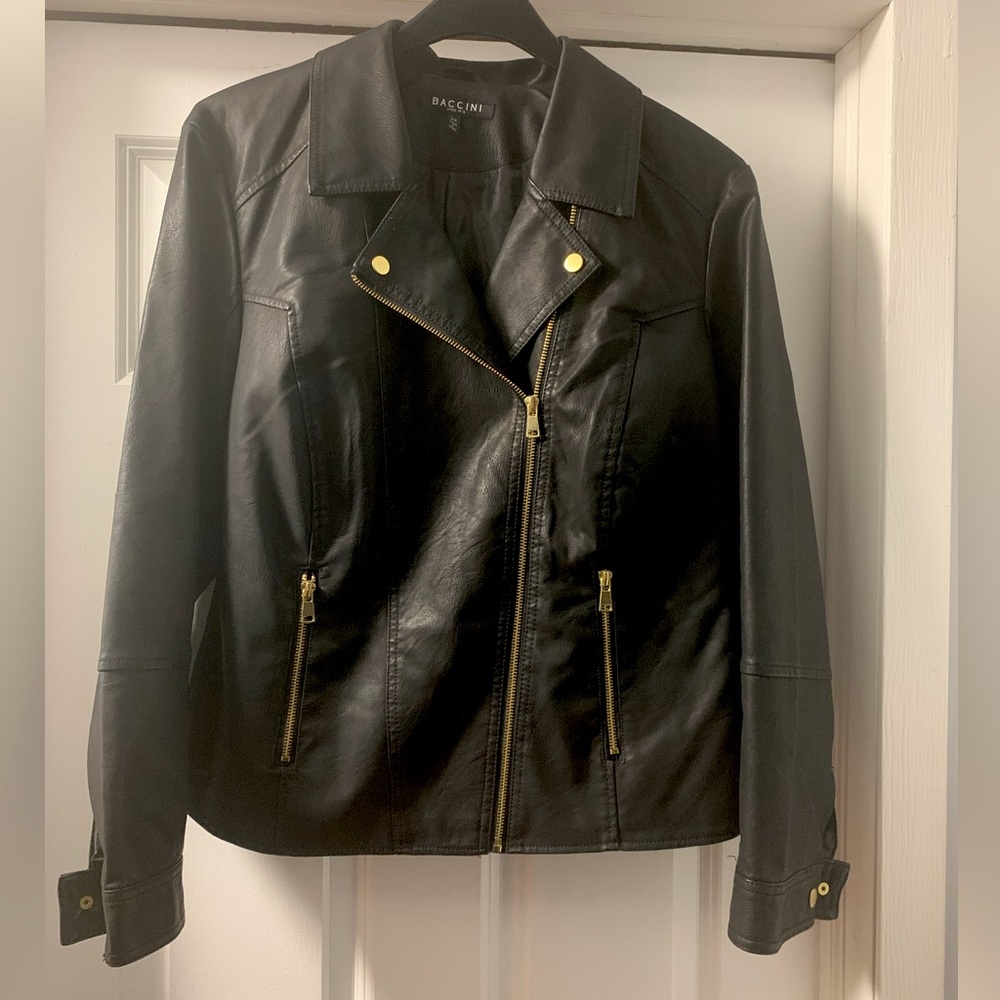 Black Faux Leather Jacket 2x. EUC. Worn once.